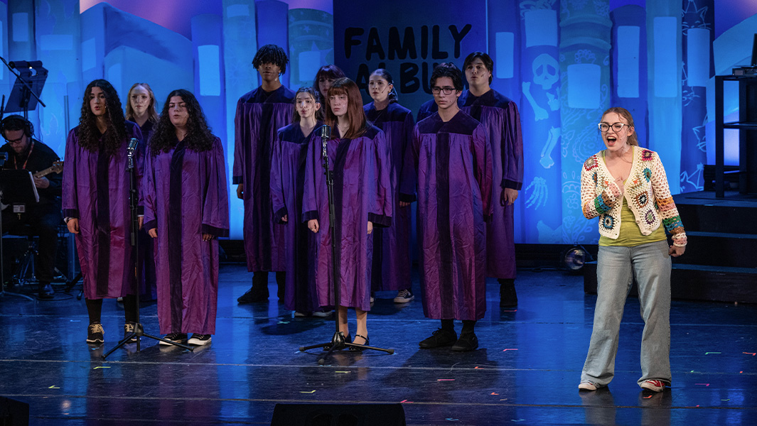 Family Album (Iconis)