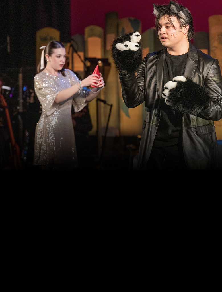 Family Album: Teen Edition (Iconis)