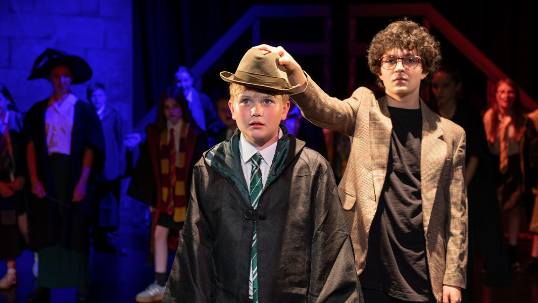 Harry Potter and the Cursed Child (Secondary School Edition)